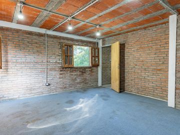 VENTA/FINANCIACION - Casa interna - Jardín con pileta - Andino