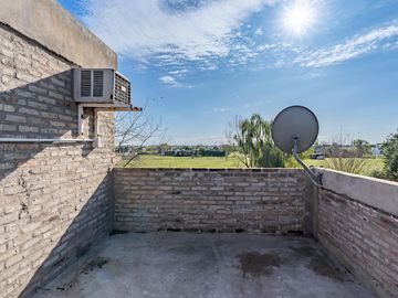 VENTA/FINANCIACION - Casa interna - Jardín con pileta - Andino