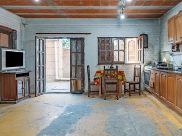 VENTA/FINANCIACION - Casa interna - Jardín con pileta - Andino