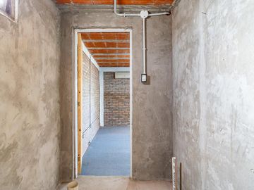 VENTA/FINANCIACION - Casa interna - Jardín con pileta - Andino