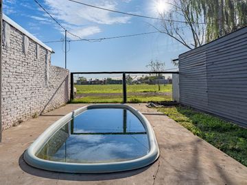 VENTA/FINANCIACION - Casa interna - Jardín con pileta - Andino