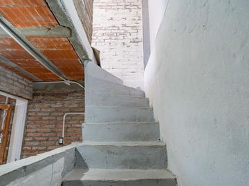 VENTA/FINANCIACION - Casa interna - Jardín con pileta - Andino