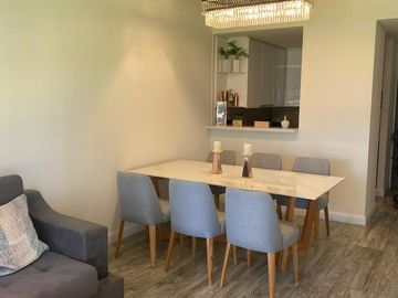 Departamento - 2 ambientes - con balcón y cochera -  Olivos  - Vicente Lopez - VENTA
