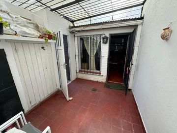 Casa multifamiliar 4 amb con dependencia y garage
