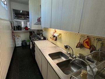 Casa multifamiliar 4 amb con dependencia y garage