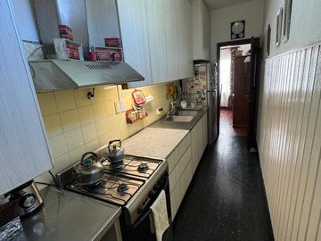 Casa multifamiliar 4 amb con dependencia y garage