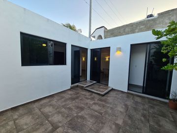 Casa en venta remodelada y de 1 planta en el centro de Mérida, Casa Azul