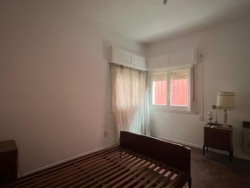 Casa 4ambientes a la venta- Castelar Norte