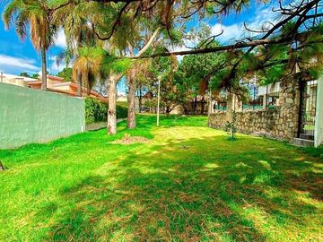 Casa en renta Bugambilias colinda área verde
