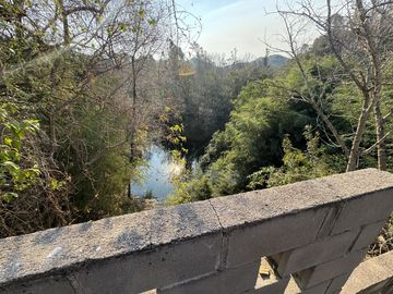 Complejo con bajada al rio en un lugar único de Villa los Aromos