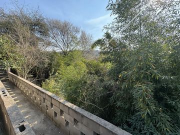Complejo con bajada al rio en un lugar único de Villa los Aromos