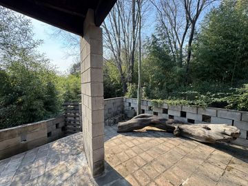 Complejo con bajada al rio en un lugar único de Villa los Aromos
