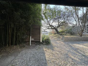 Complejo con bajada al rio en un lugar único de Villa los Aromos