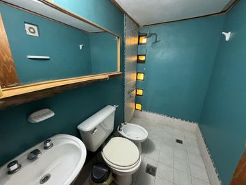 Complejo con bajada al rio en un lugar único de Villa los Aromos