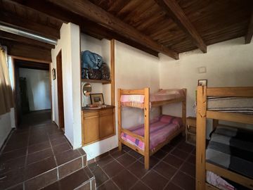 Complejo con bajada al rio en un lugar único de Villa los Aromos