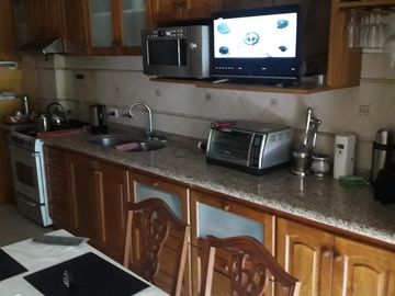 Departamento 4 ambientes con balcón al frente en venta- Ituzaingó