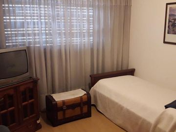 Departamento 4 ambientes con balcón al frente en venta- Ituzaingó
