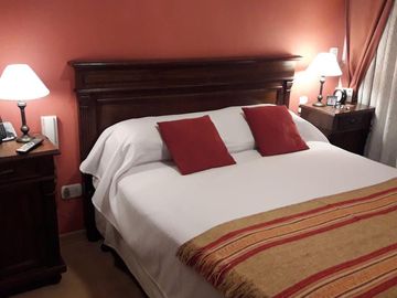 Departamento 4 ambientes con balcón al frente en venta- Ituzaingó