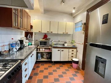 Casa en Olivos en venta zona Quinta presidencial 4 dormitorios