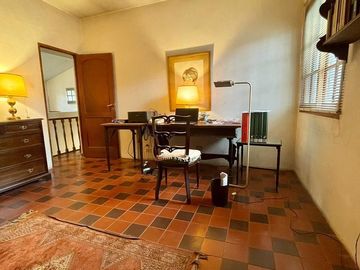 Casa en Olivos en venta zona Quinta presidencial 4 dormitorios