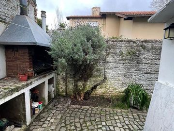 Casa en Olivos en venta zona Quinta presidencial 4 dormitorios