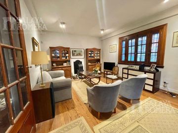 Casa en Olivos en venta zona Quinta presidencial 4 dormitorios