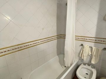 Casa en Olivos en venta zona Quinta presidencial 4 dormitorios