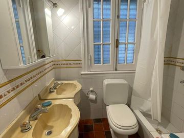 Casa en Olivos en venta zona Quinta presidencial 4 dormitorios