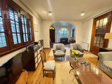 Casa en Olivos en venta zona Quinta presidencial 4 dormitorios