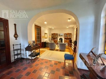 Casa en Olivos en venta zona Quinta presidencial 4 dormitorios