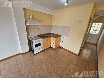 DUPLEX EN VENTA EN MORON SUR -  OPORTUNIDAD