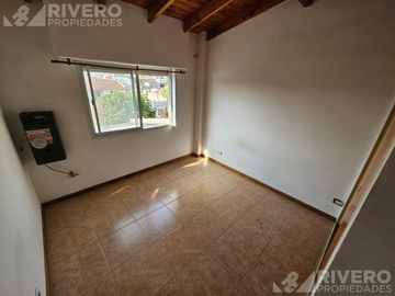 DUPLEX EN VENTA EN MORON SUR -  OPORTUNIDAD