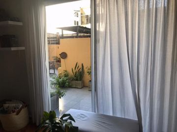 RETASADO! Terraza con departamento Venta - contrafr Luz y silencio en Barrio Norte