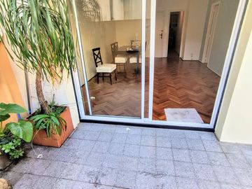RETASADO! Terraza con departamento Venta - contrafr Luz y silencio en Barrio Norte
