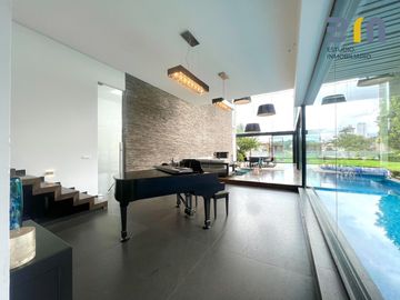 Vendo Casa Bosque de la Lomas