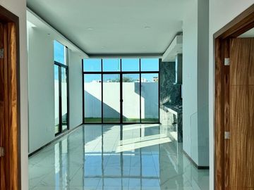 Casa en Venta en Parques  Vallarta, Zapopan ,Jal.