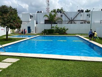 RENTA DE CASA AMUEBLADA EN CONDOMINIO GRANADA JIUTEPEC MORELOS