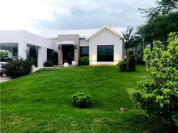 VENTA CASA LOMAS DEL REY MAYU SUMAJ CORDOBA GAS NATURAL CARLOS PAZ