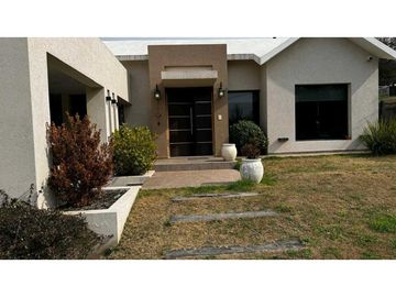 VENTA CASA LOMAS DEL REY MAYU SUMAJ CORDOBA GAS NATURAL CARLOS PAZ