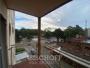 ALQUILER ABRIL A NOVIEMBRE  DEPARTAMENTO PLENO CENTRO DE PINAMAR