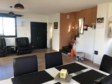 Casa en venta en Los Troncos