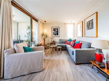 Departamento en Venta en Plaza Alcaldesa - Espacioso y Lindo Departamento