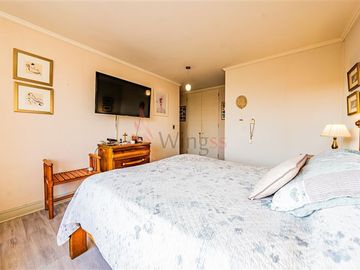 Departamento en Venta en Plaza Alcaldesa - Espacioso y Lindo Departamento