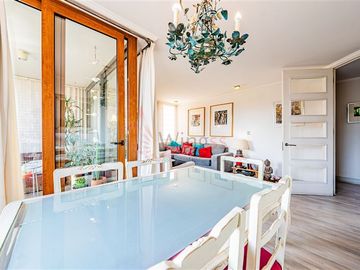 Departamento en Venta en Plaza Alcaldesa - Espacioso y Lindo Departamento