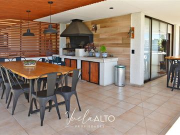 Departamento en Venta en MARTIN DE ZAMORA / ESPECTACULAR TERRAZA / 4 ESTACIONAMIENTOS
