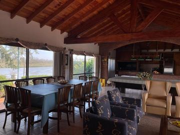 Casa venta Delta Tigre