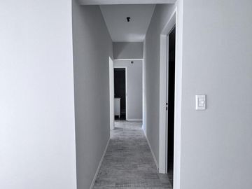 Venta de Departamento 4 ambientes con espacio guardacoche en Sarandi (32012)