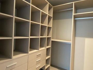 Barrio Privado La Lomada - Casa minimalista a estrenar