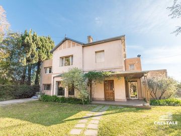 Venta Casa 4 dormitorios Fisherton Rosario