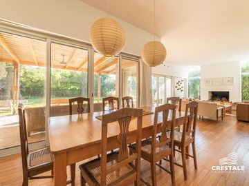 Venta Casa 4 dormitorios Fisherton Rosario